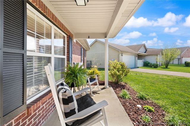 12014 Timberfield Court, Sellersburg, IN 47172