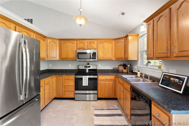 12014 Timberfield Court, Sellersburg, IN 47172