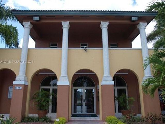 3690 SW 153rd Pl, Miami, FL 33185