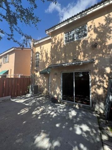 3690 SW 153rd Pl, Miami, FL 33185