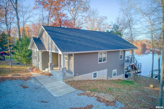 895 LAKESHORE Drive North, Goreville, IL 62939