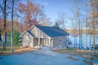 895 LAKESHORE Drive North, Goreville, IL 62939