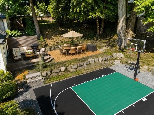 61 Wilmot St, Watertown, MA 02472