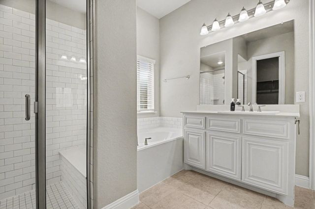 3323 Royal Ridge Drive, Rockwall, TX 75087