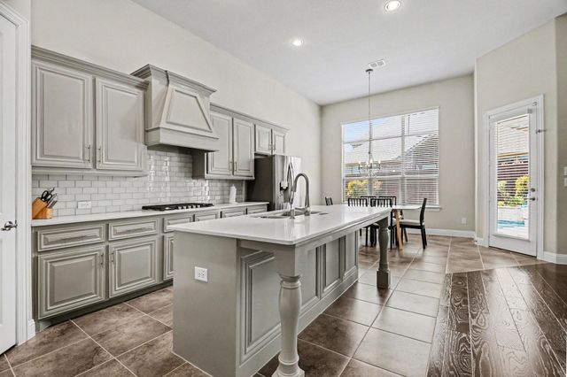 3323 Royal Ridge Drive, Rockwall, TX 75087