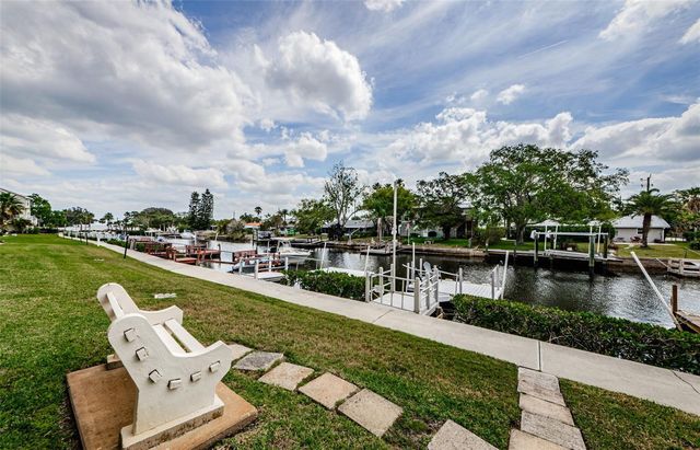 8210 AQUILA STREET 218, Port Richey, FL 34668