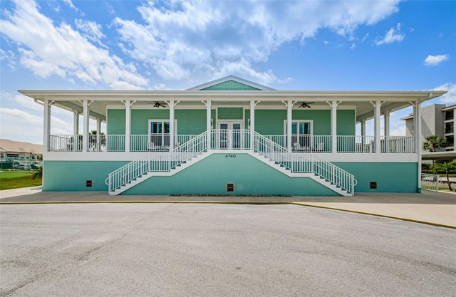 8210 AQUILA STREET 218, Port Richey, FL 34668