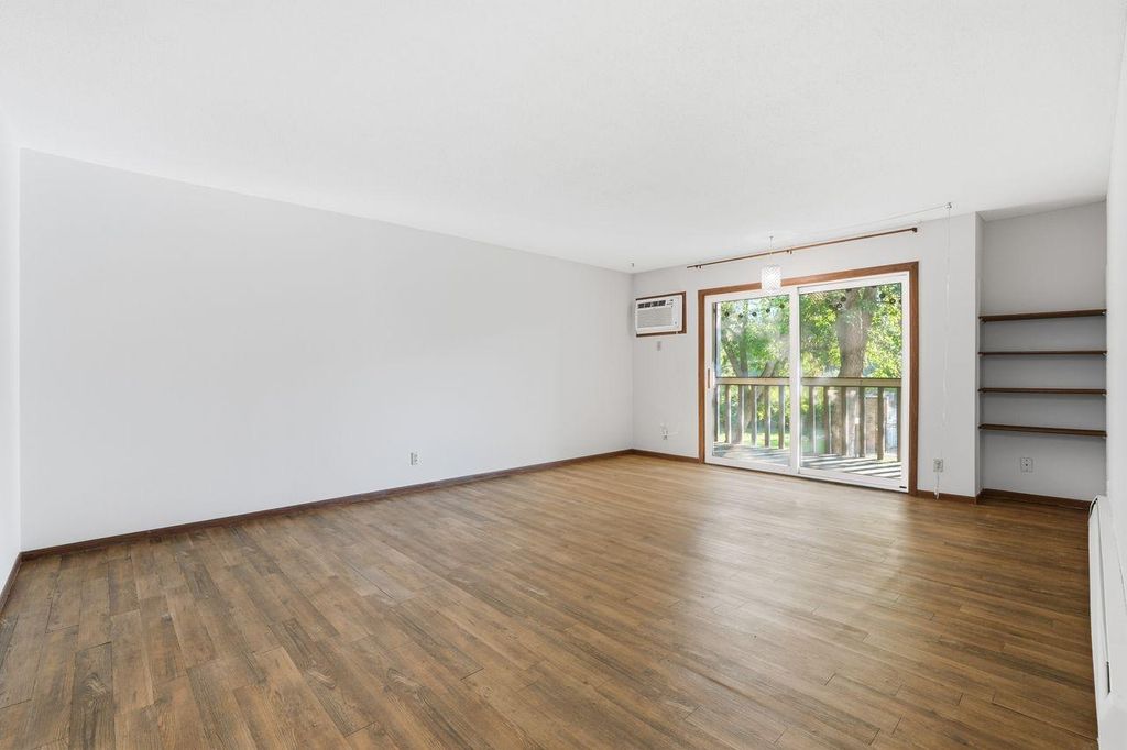 4045 Hodgson Road 201, Shoreview, MN 55126 — photo 3