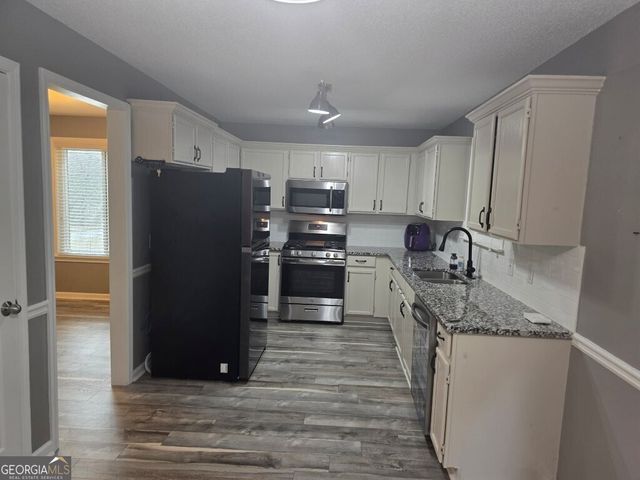 1780 Mossy Rock Cove, Lithonia, GA 30058