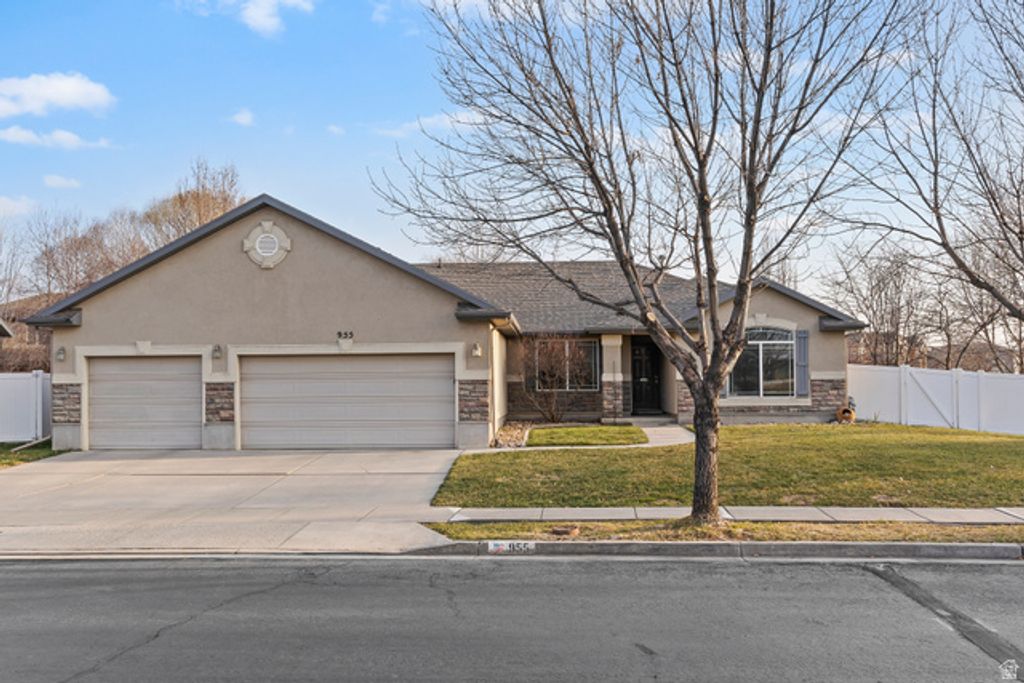 955 W ALTON DR, North Salt Lake, UT 84054