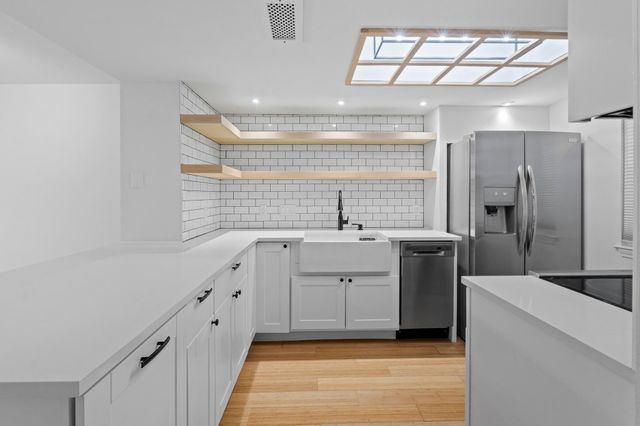 1135 Barton Hills DR 231, Austin, TX 78704