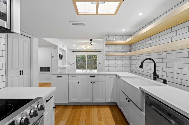 1135 Barton Hills DR 231, Austin, TX 78704