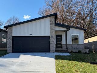 2605 N Prospect Avenue, Springfield, MO 65803