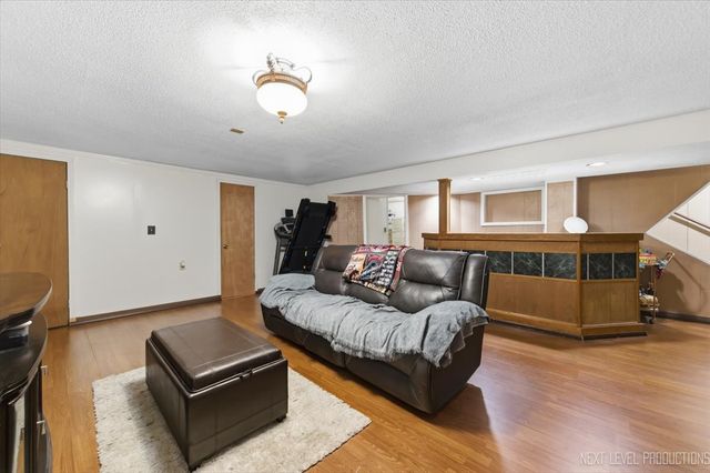 1721 W Galena Boulevard, Aurora, IL 60506