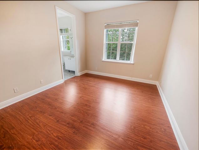 148 E Morning Dew Circle, Jupiter, FL 33458