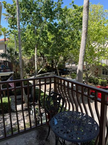 148 E Morning Dew Circle, Jupiter, FL 33458