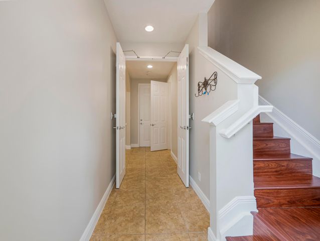 148 E Morning Dew Circle, Jupiter, FL 33458