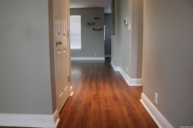 13607 Riverbank Pass, Helotes, TX 78023
