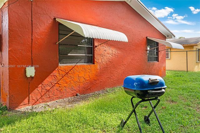 2225 NW 170th Terrace, Miami Gardens, FL 33056