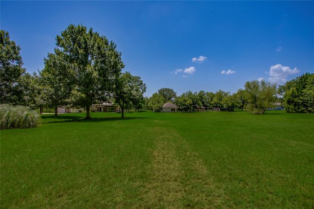 365 E Tripp Road, Sunnyvale, TX 75182