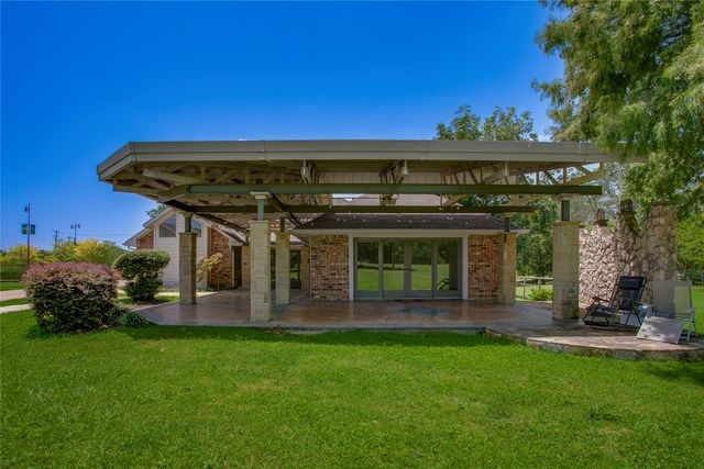 365 E Tripp Road, Sunnyvale, TX 75182