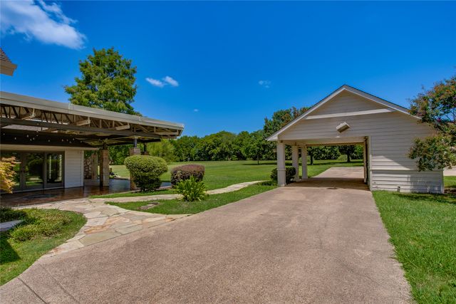 365 E Tripp Road, Sunnyvale, TX 75182