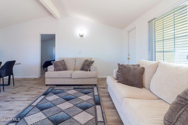 9007 Columbine Avenue, California City, CA 93505