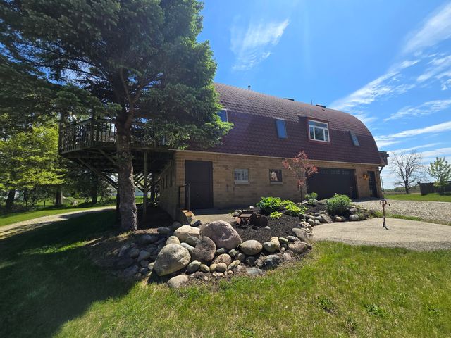 27546 Wait Road, Sturgis, MI 49091