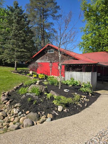 27546 Wait Road, Sturgis, MI 49091