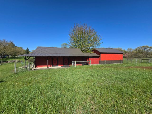 27546 Wait Road, Sturgis, MI 49091