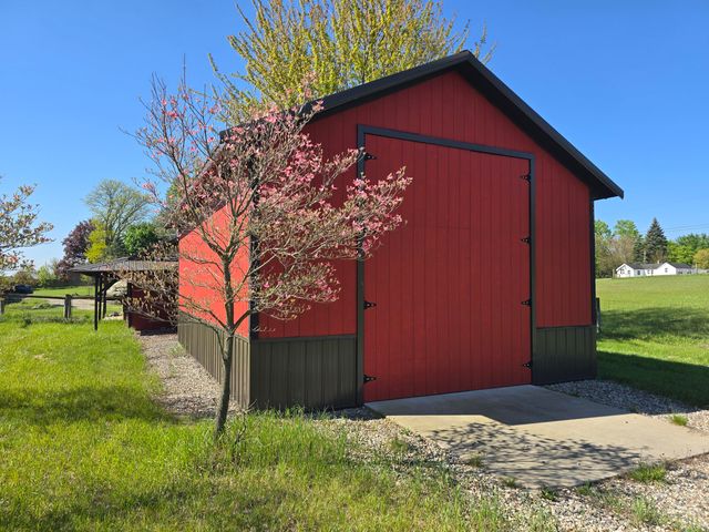 27546 Wait Road, Sturgis, MI 49091