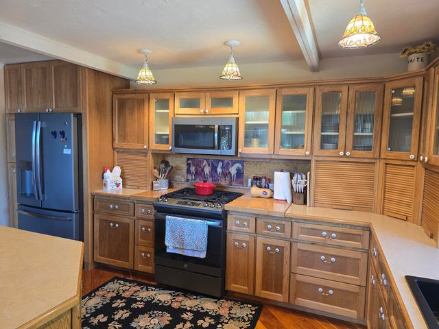 27546 Wait Road, Sturgis, MI 49091