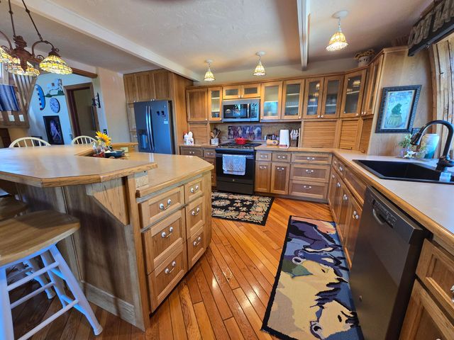 27546 Wait Road, Sturgis, MI 49091
