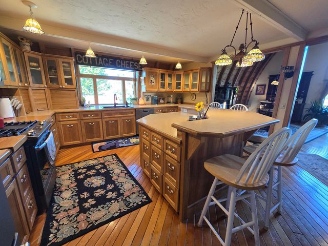 27546 Wait Road, Sturgis, MI 49091