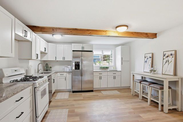 33737 S Lakeshore DRIVE, Burlington, WI 53105