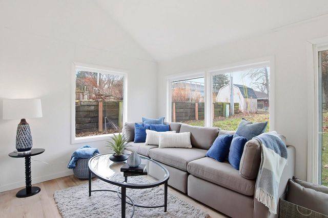 33737 S Lakeshore DRIVE, Burlington, WI 53105