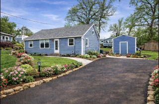 33737 S Lakeshore DRIVE, Burlington, WI 53105