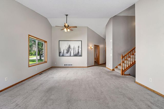 1414 Courtland W, Waconia, MN 55387
