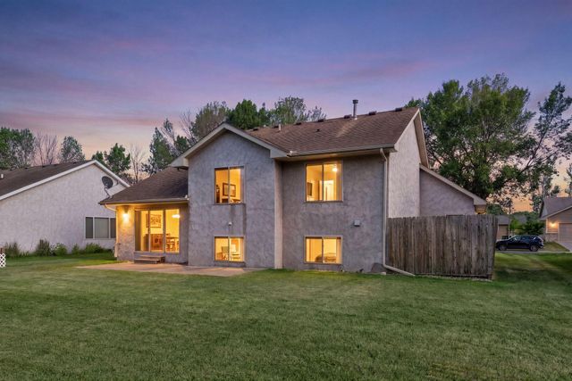 1414 Courtland W, Waconia, MN 55387