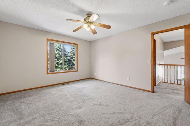 1414 Courtland W, Waconia, MN 55387