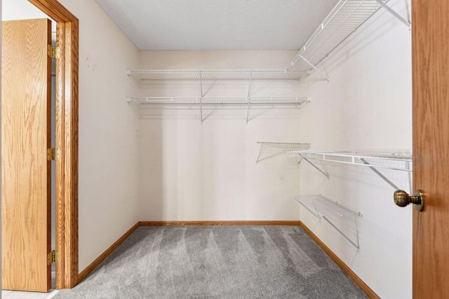 1414 Courtland W, Waconia, MN 55387