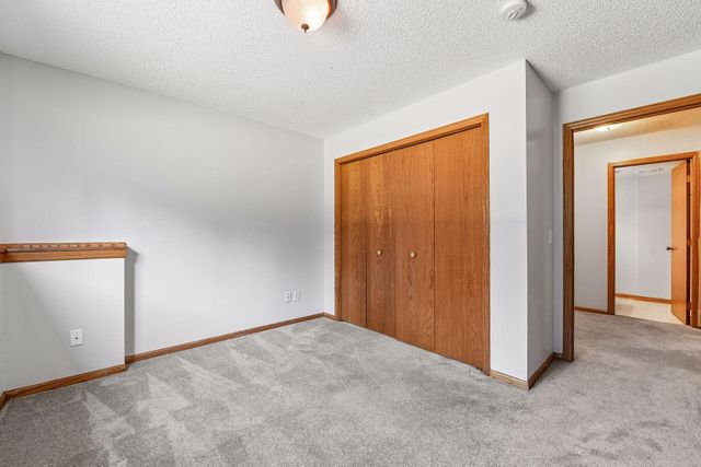 1414 Courtland W, Waconia, MN 55387