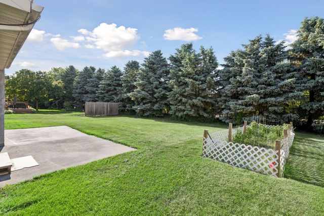 1414 Courtland W, Waconia, MN 55387