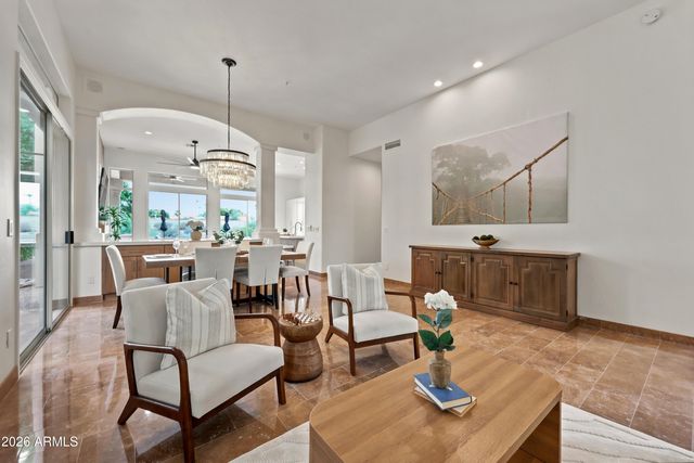 10180 E COCHISE Drive, Scottsdale, AZ 85258
