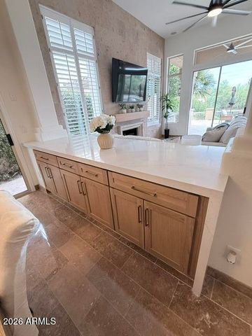 10180 E COCHISE Drive, Scottsdale, AZ 85258