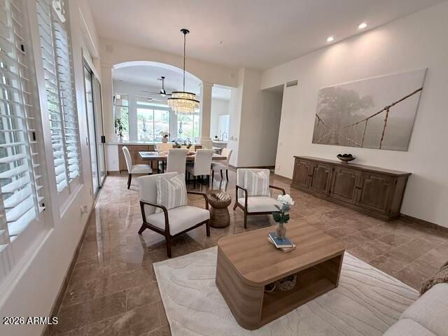 10180 E COCHISE Drive, Scottsdale, AZ 85258