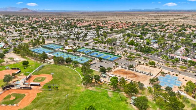 10180 E COCHISE Drive, Scottsdale, AZ 85258