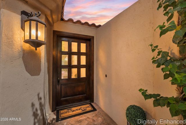 10180 E COCHISE Drive, Scottsdale, AZ 85258