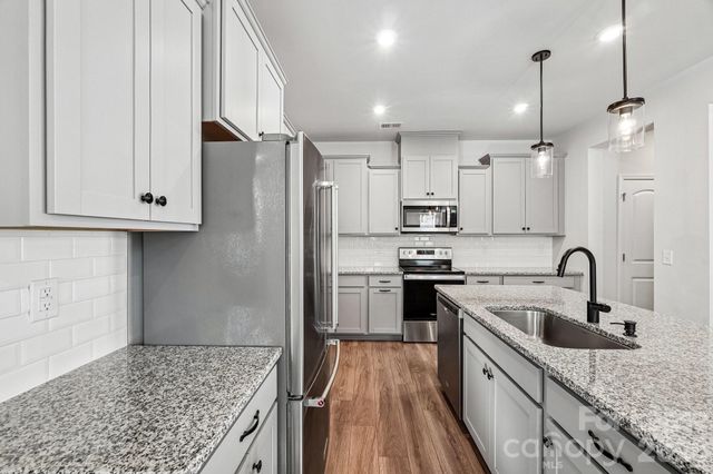 15618 Little Bluestem Street, Charlotte, NC 28278