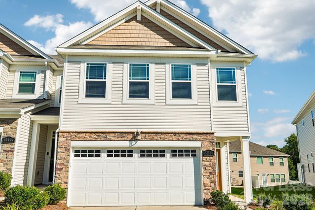 15618 Little Bluestem Street, Charlotte, NC 28278